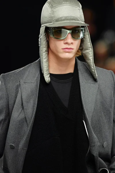 Look 79
